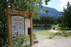 Johnson Lake Trail Sign