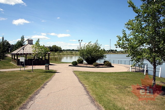 Happy Trail Pathway