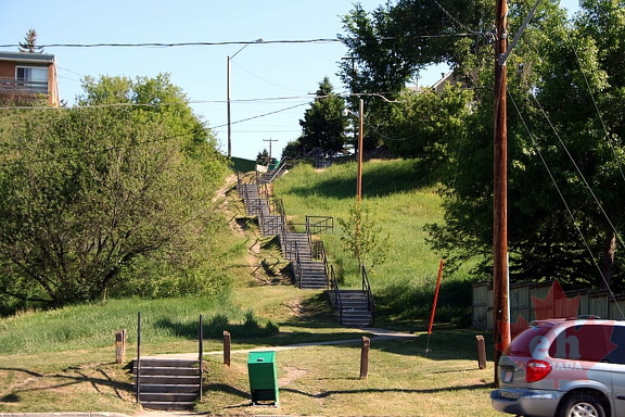 Side Street Steps