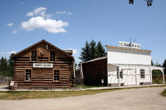 Drews Saloon