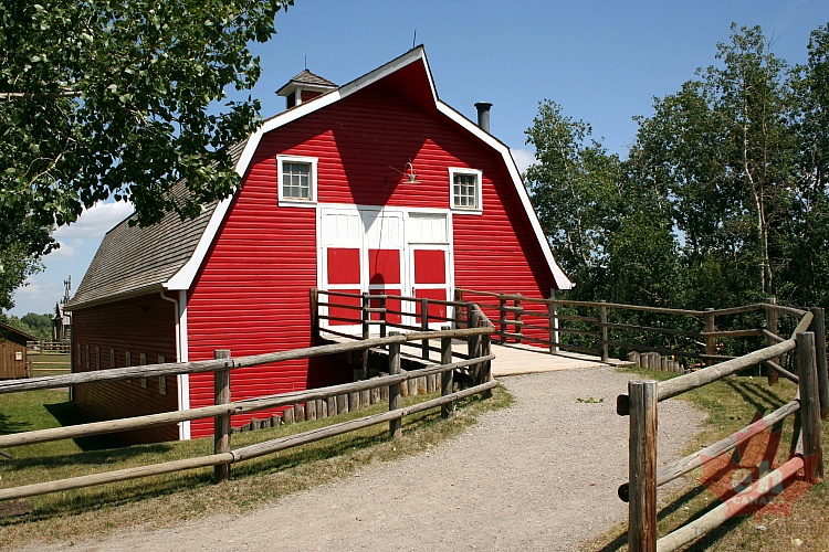 buildings20090630_960001.JPG
