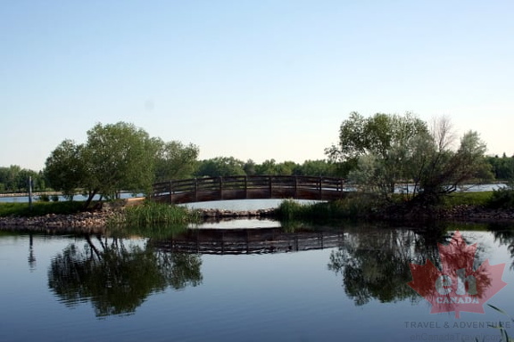 Henderson Lake