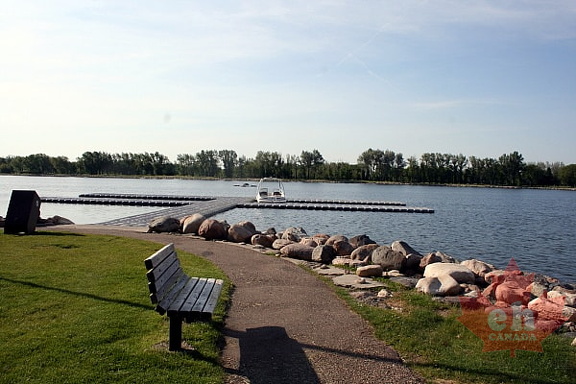 Sightseeing Benches