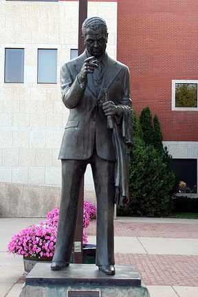 Statue Downtown