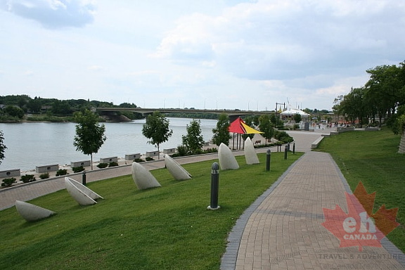Meewasin Valley Pathway in Saskatoon