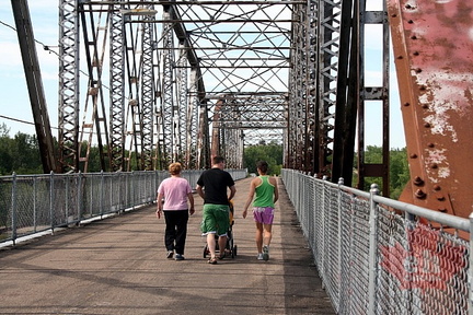 Bridge Crossing to Finlayson Island