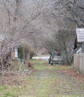 Alley in Naramata