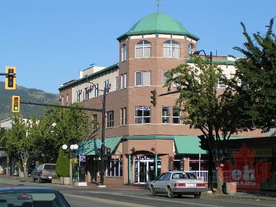 vernon_north_okanagan_valley_july08.jpg