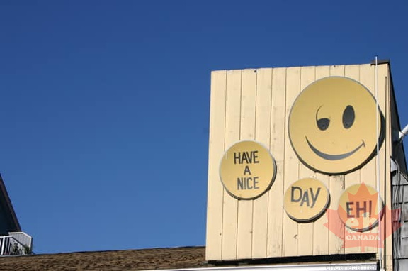 happy_face_eh.jpg