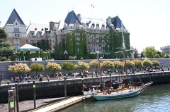 Lower Walkway on the Inner Harbour