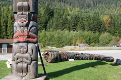 House-oi-Ghets Totem Poles