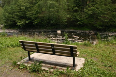 viewing bench