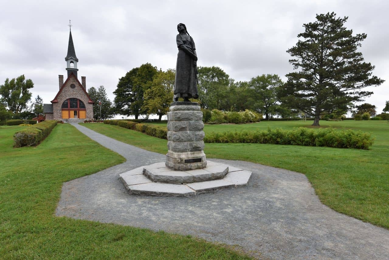 Nova Scotia's Harvest Moon Trail takes hikers and cyclists to the Grand Pre National Historic Site of Canada