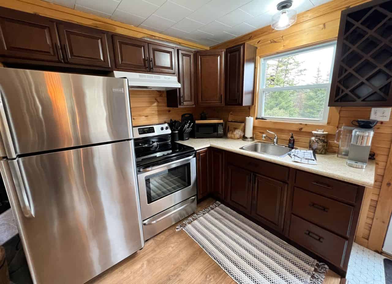 Kitchen fridge stove cookery cabin cottage nl Newfoundland Canada