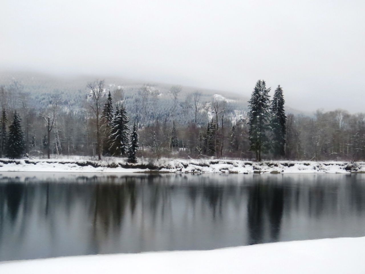 Crossing Canada by train is a great way to experience the magical winter wonderland and snowy landscapes of the north.