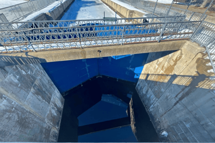 The top and bottom of Lock 34 of the Trent-Severn Waterway near Fenelon Falls, Ontario.