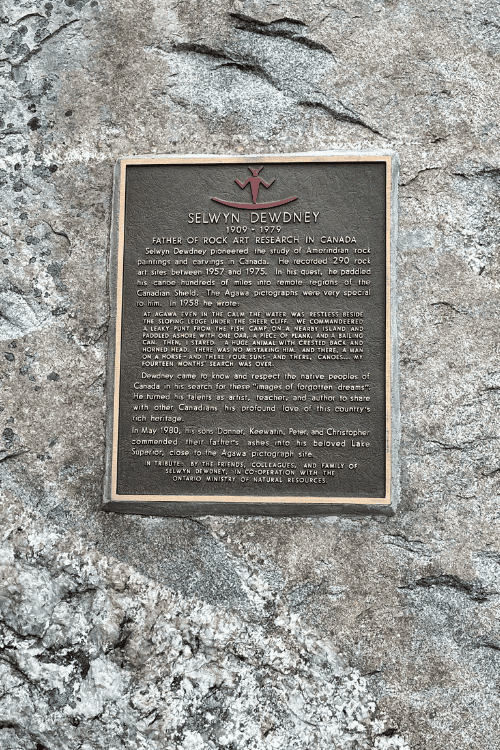 Ontario Ministry of Natural Resources plaque recognizing the efforts of Selwyn Dewdney in discovering rock paintings and carvings in Ontario.