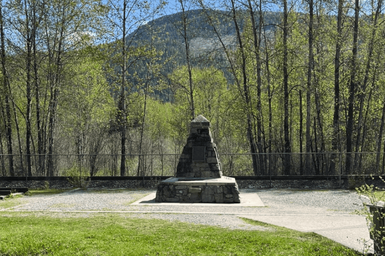 A monument dedicated to commemorate The Last Spike in building the Canadian National (CN) railway line, in Craighellachie, BC.