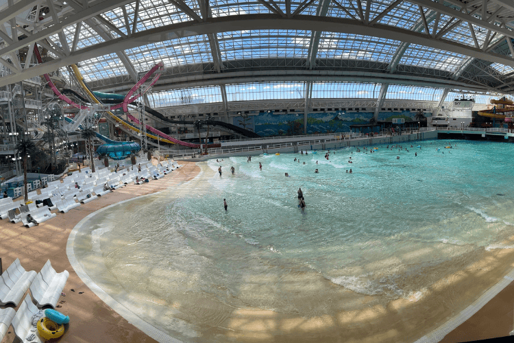 The West Edmonton Mall's indoor waterpark, Edmonton, Alberta
