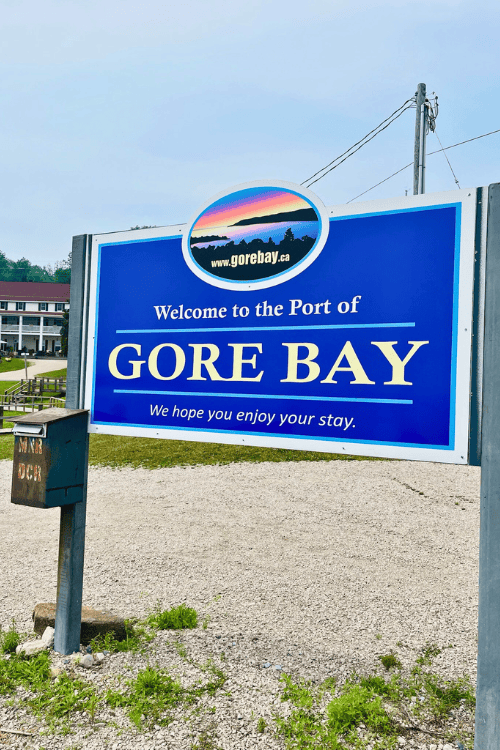 Bright blue sign 