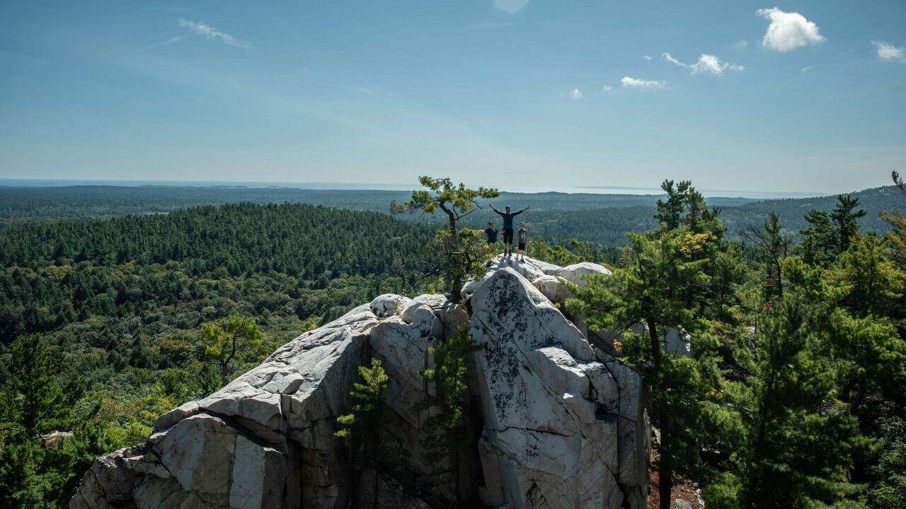 The Crack Hiking Trail
