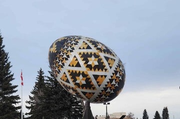 north-americas-largest-easter-egg