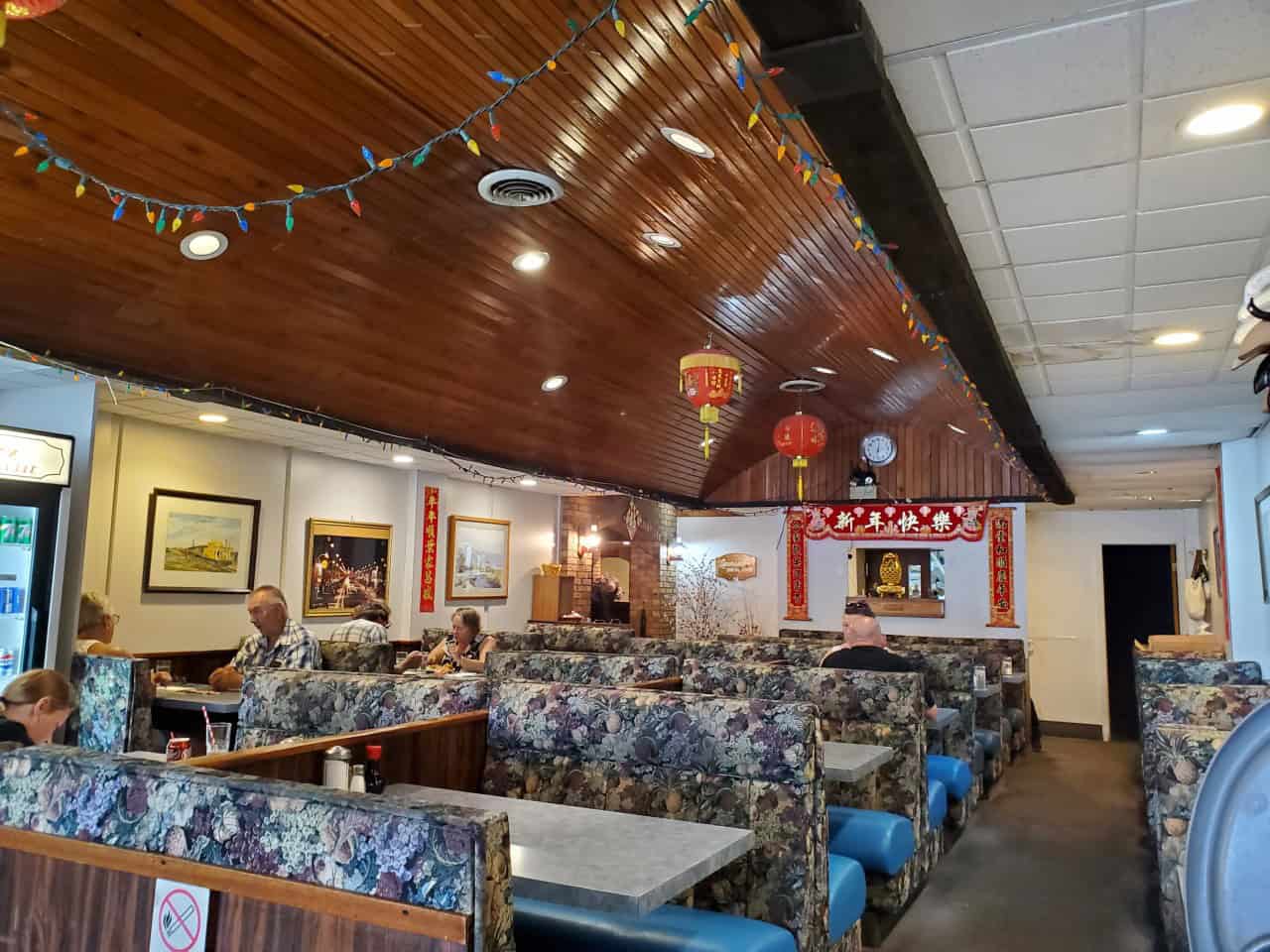 Uptown Cafe Moose Jaw Saskatchewan Canada - Lots of comfortable seating options at the Uptown Cafe. Pop in for any meal! Breakfast, lunch or dinner 