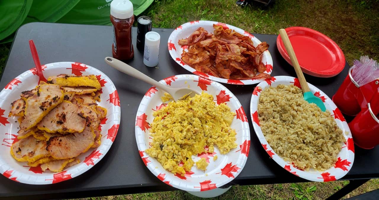 A BBQ Breakfast for the Canoeing Adventure Seekers - Moose Jaw Saskatchewan Canada - A camp breakfast made on the BBQ at the Lorne Calvert Campground for the Canada Adventure Seekers after their paddling the Moose Jaw River.
Moose Jaw, Saskatchewan, Canada
