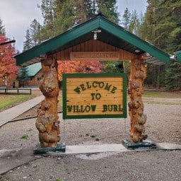 Willow Burl Cabins Valemount British Columbia 2024-09-01