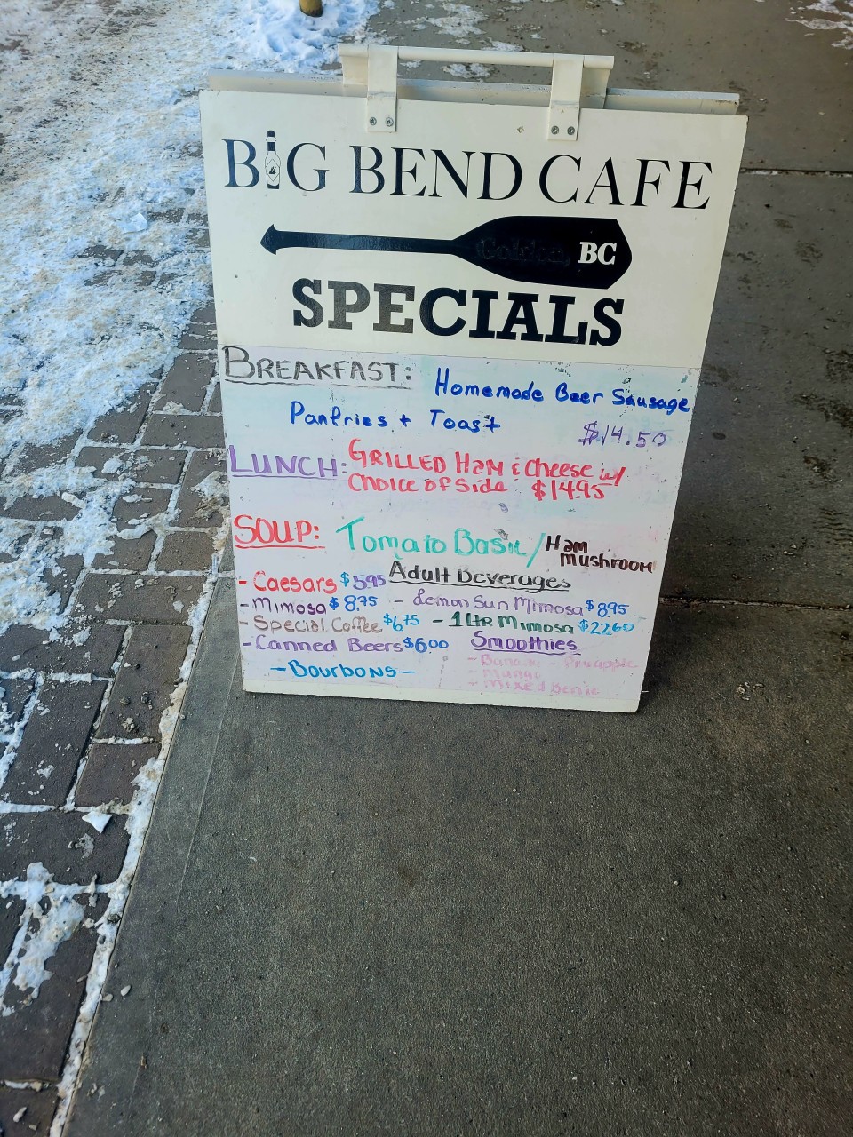 Big Bend Café Specials - Revelstoke British Columbia Canada  - Daily Specials at the Big Bend Café will satisfy your hunger with delicious freshly made meals sure to please everyone! Stop by when visiting Revelstoke, British Columbia, Canada 