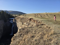 Easy Kid Friendly waterfall hike Alberta Canada