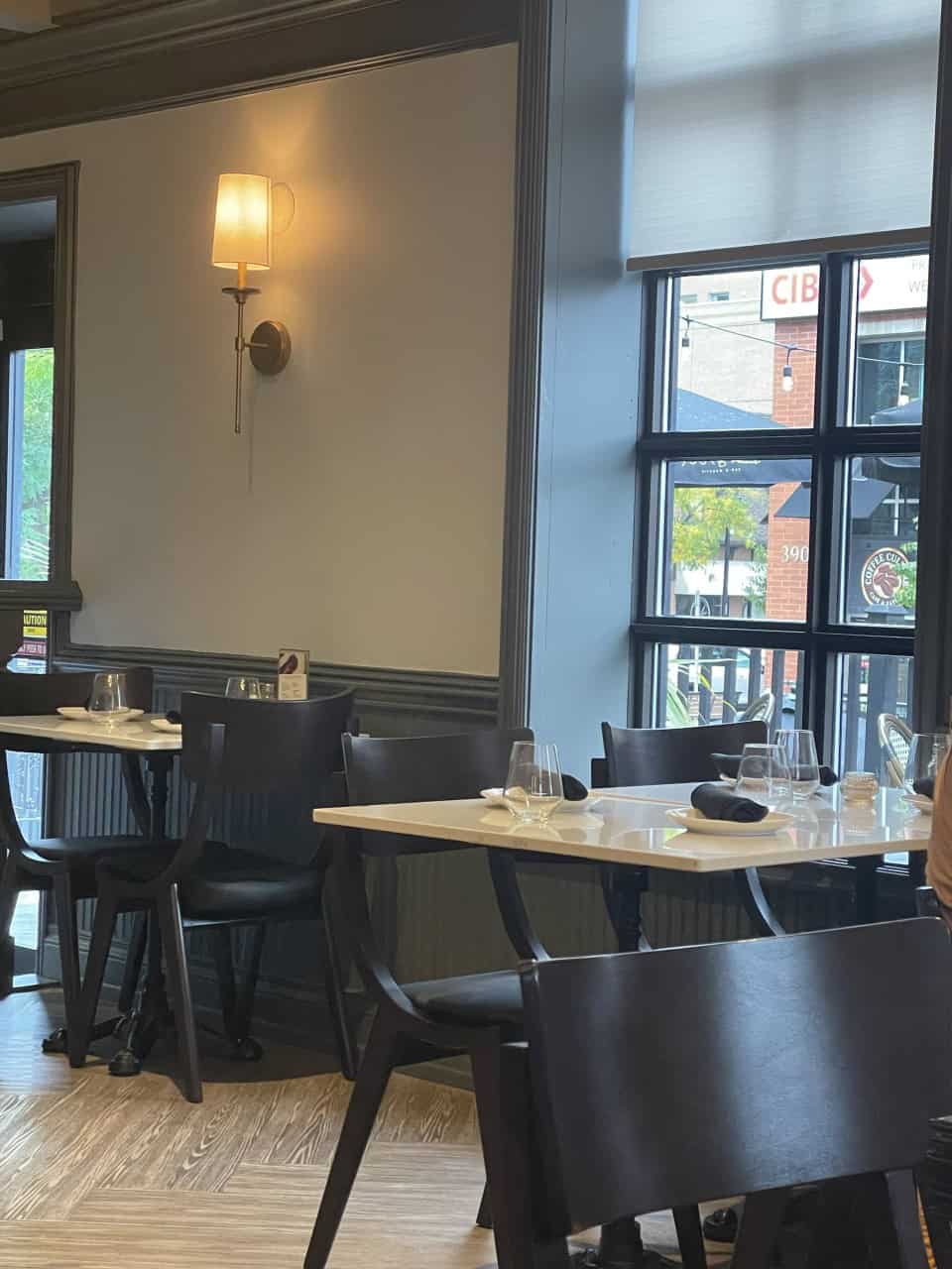 Burlington Ontario Street Views - 400 Brant Kitchen & Bar is locally owned and offers casual upscale dining in Burlington, Ontario, Canada.