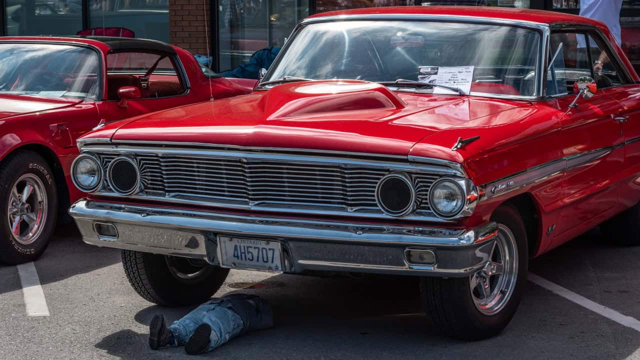 Crazy-Mccanic - Looks like this guy got run over at the Lindsay car show