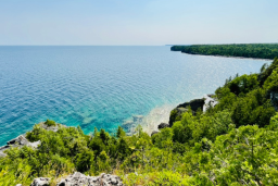 View-from-Overhanging-Point-Bruce-Trail-Bruce-Peninsula-National-Park