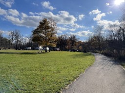 Small-Parking-Areas-Kinsmen-Park