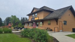 Stony Plain Visitor Information Centre Hub