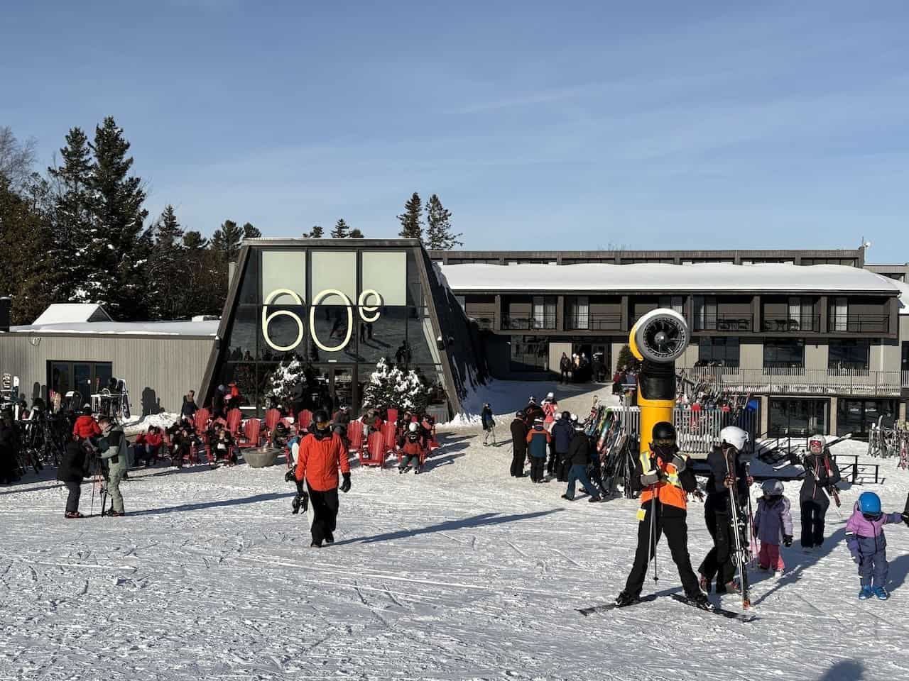 Owls-Head-Base-Quebec - The spacious ski lodge at Owl's Head is welcoming, with areas for changing, eating and warming up from the chilly Quebec winter temperatures. 
