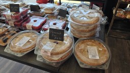 mountain-house-bakery-red-deer-homemade-pies