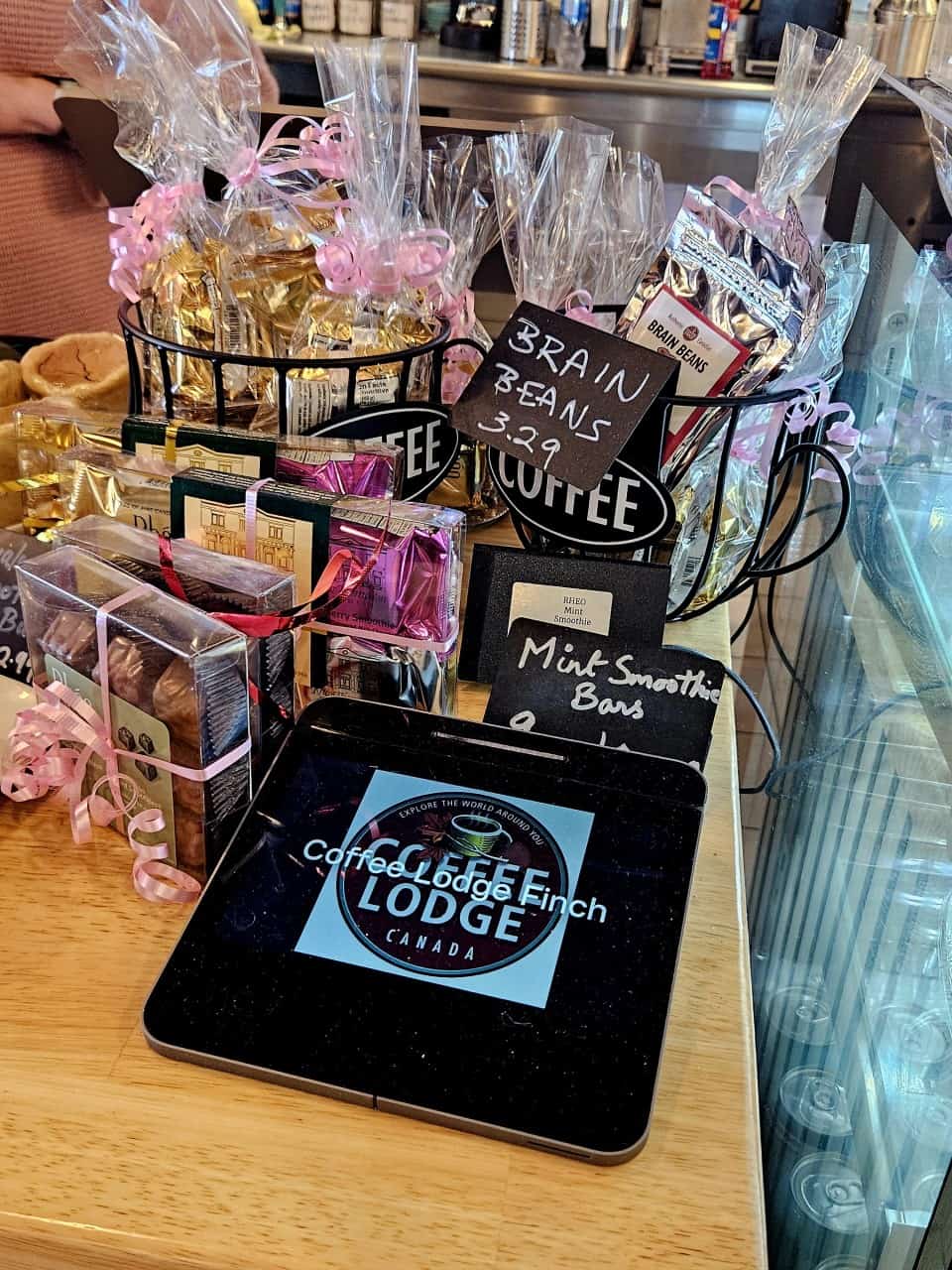Coffee Lodge Finch Treats & Snacks - Sarnia Ontario Canada  - Coffee Lodge on Finch Drive offers great treats and snacks perfect to take on the go or enjoy while dining in.
Open 7 days a week
Sarnia Ontario Canada 