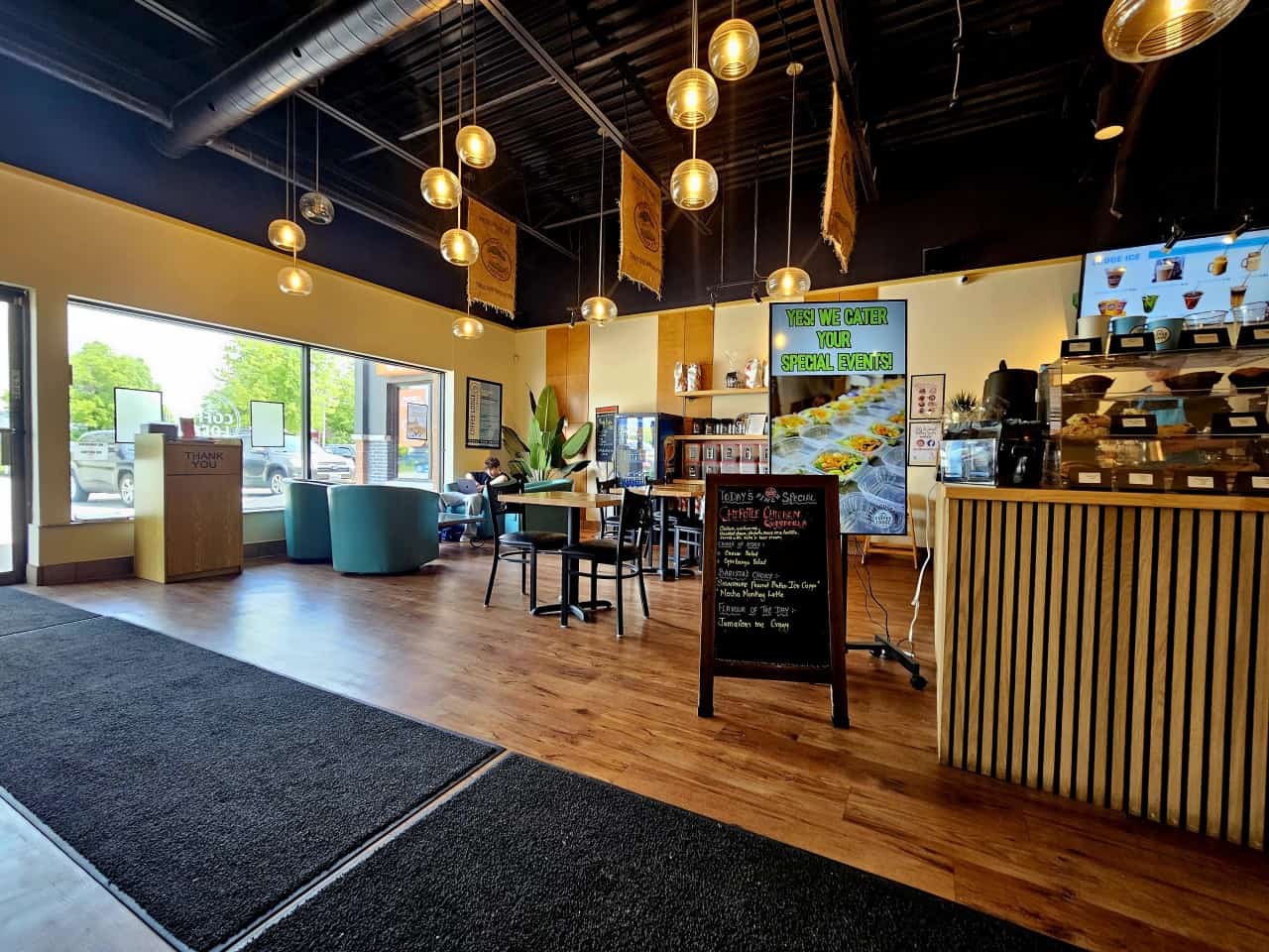 Meet Friends at Coffee Lodge Finch in Sarnia Ontario Canada  - Meet friends at Coffee Lodge on Finch Drive for great coffee and lunch items 7 days a week. 
Sarnia Ontario Canada 