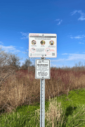 Lakefront-West-Park-Blacklegged-Tick-warning-signs-Oshawa-Ontario